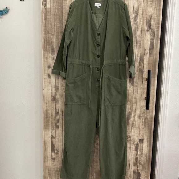 VELVET BY GRAHAM /SPENCER JUMPSUIT SIZE XL BRAND NEW - Picture 1 of 10